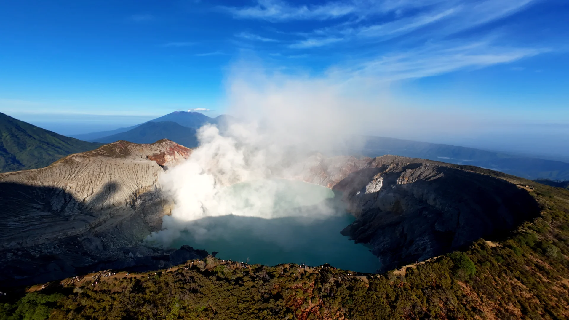 Ijen Crater Tour Surabaya 2D1N