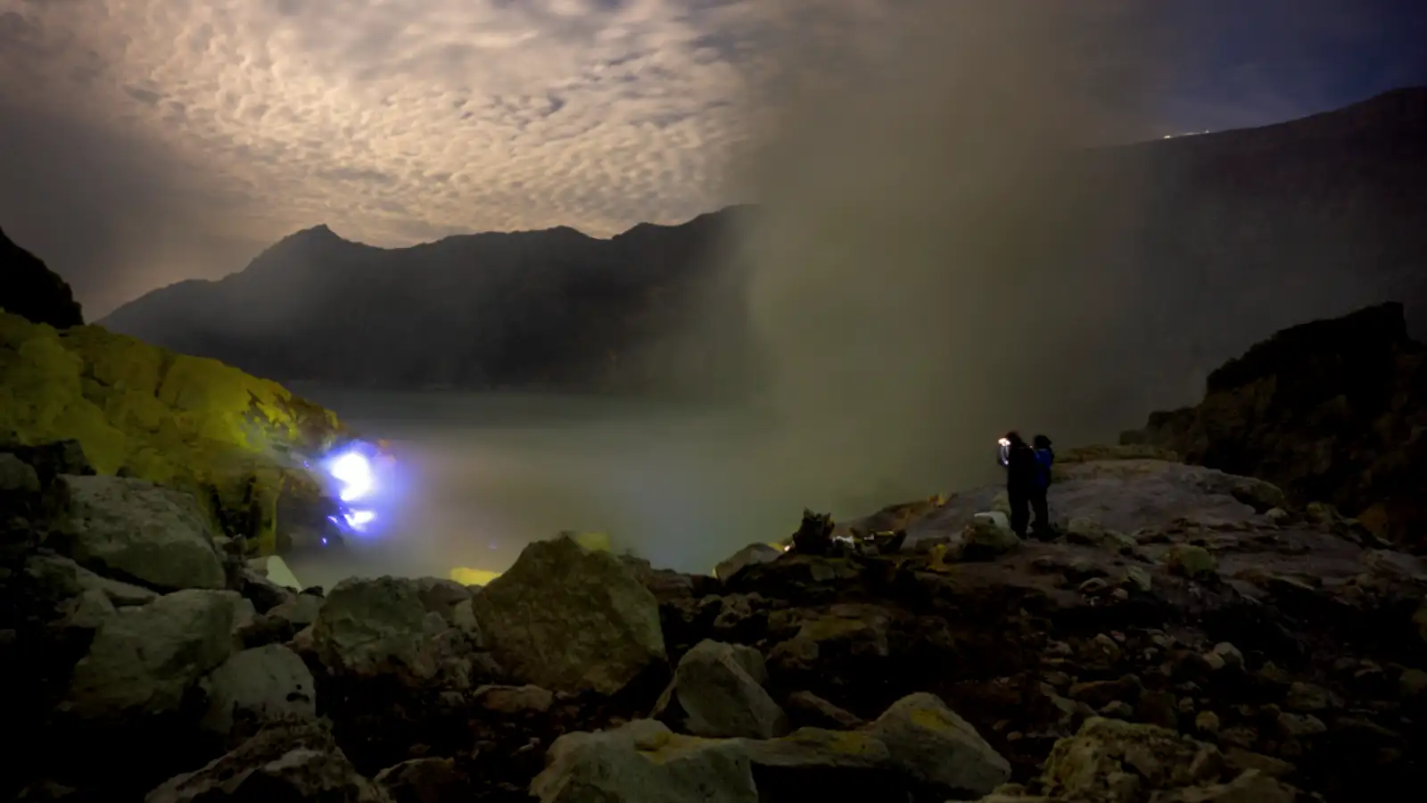 Mount Bromo from Surabaya 2D1N