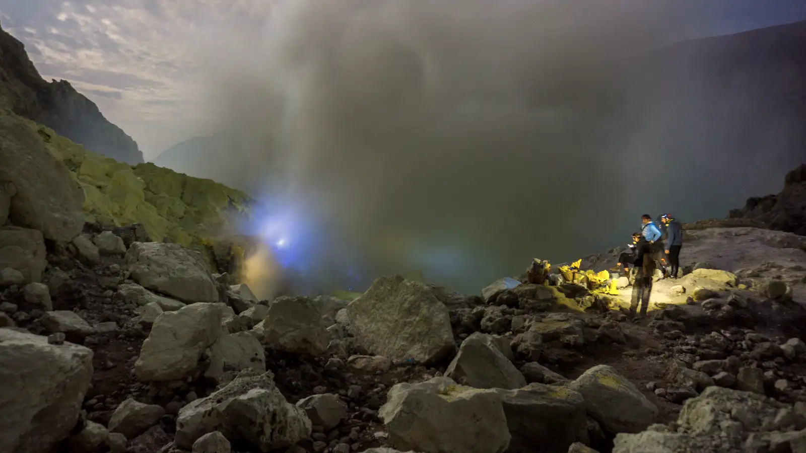 Bali to East Java Bromo Sunrise & Ijen Tour Luxury Private Package