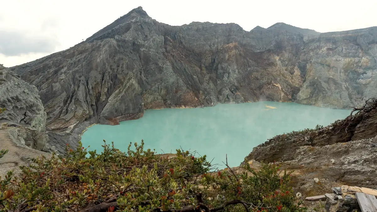 Ijen Crater Rim Trail Hiking trail and the rim of the Ijen crater